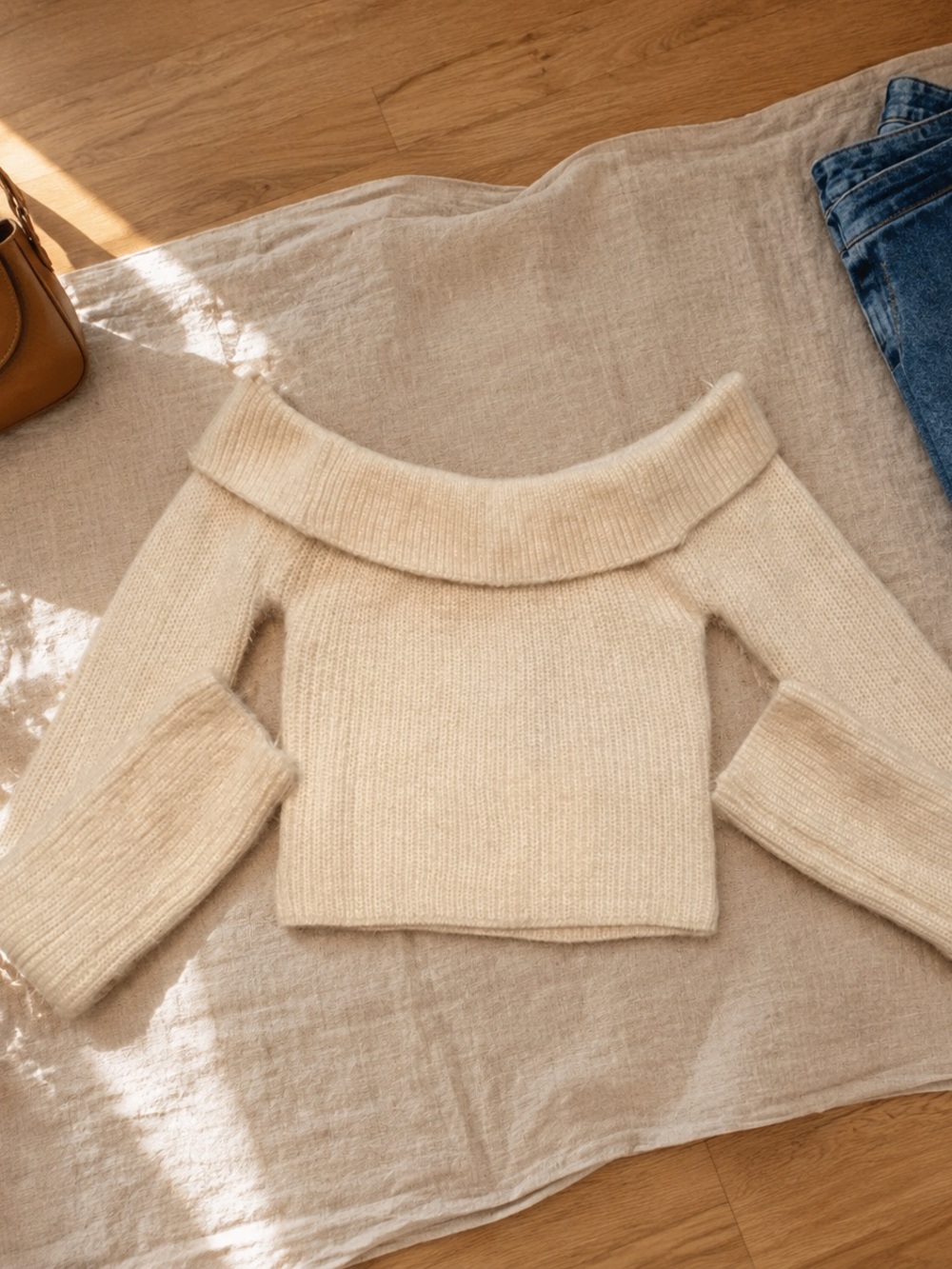 Kleis Ivory Fuzzy Off-Shoulder Bell-Sleeve Sweater – Small NWT